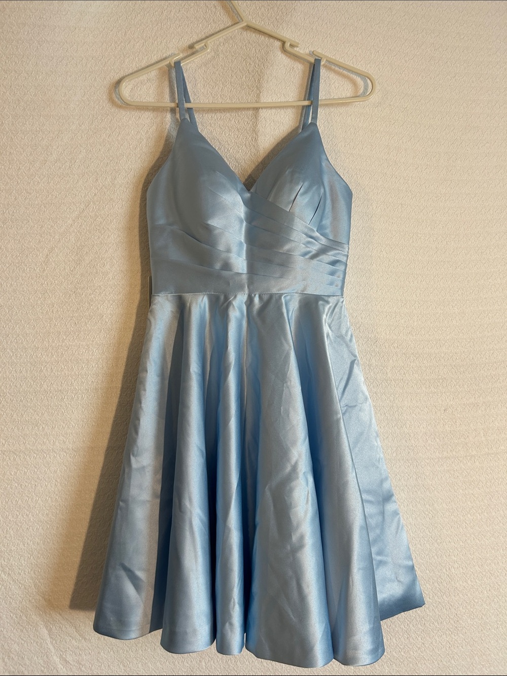 Women’s “Lavetir” Size 4 Satin V-Neck A-Line Dress in Light Blue